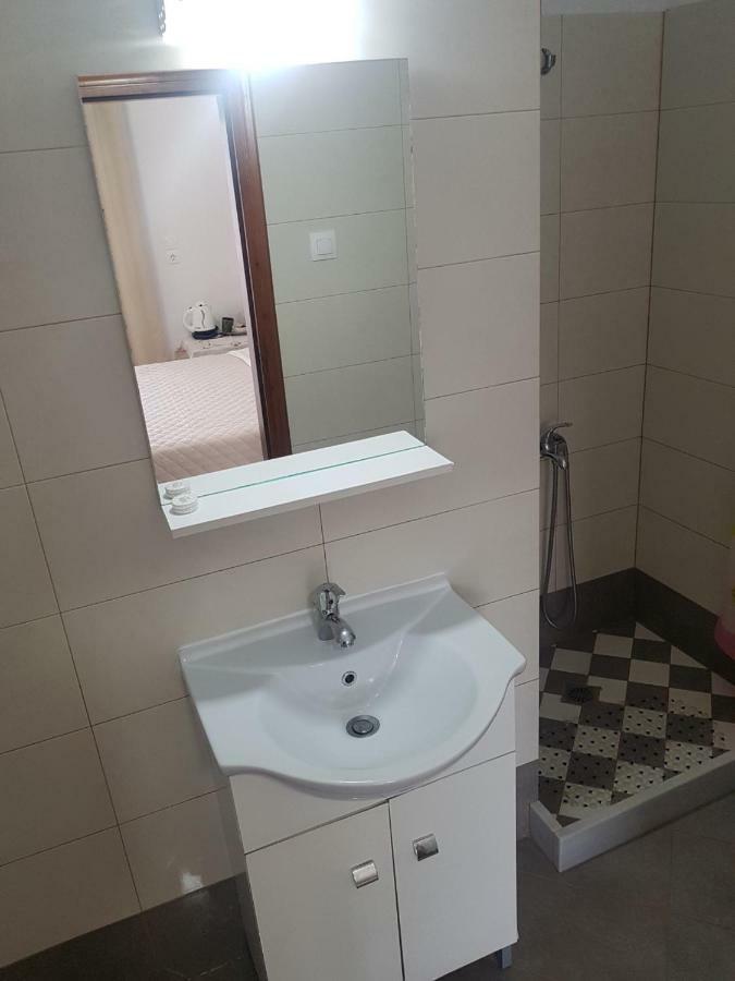 Anesis Daire Diafánion Dış mekan fotoğraf